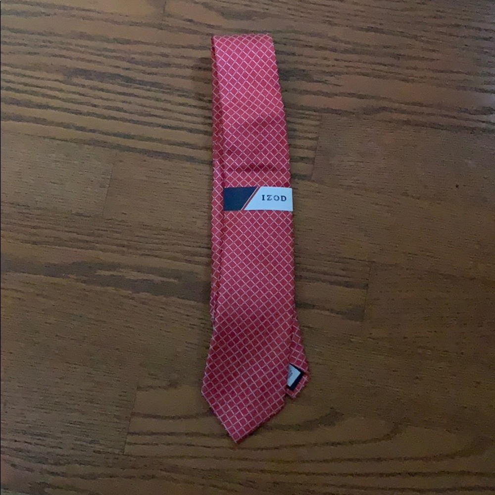New Izod tie